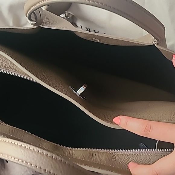 Lanvin GRAINED LEATHER BOGEY DAY BAG - Picture 9 of 13